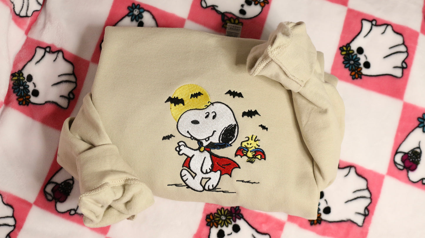 Vampire Snoopy & Woodstock Moon Stroll